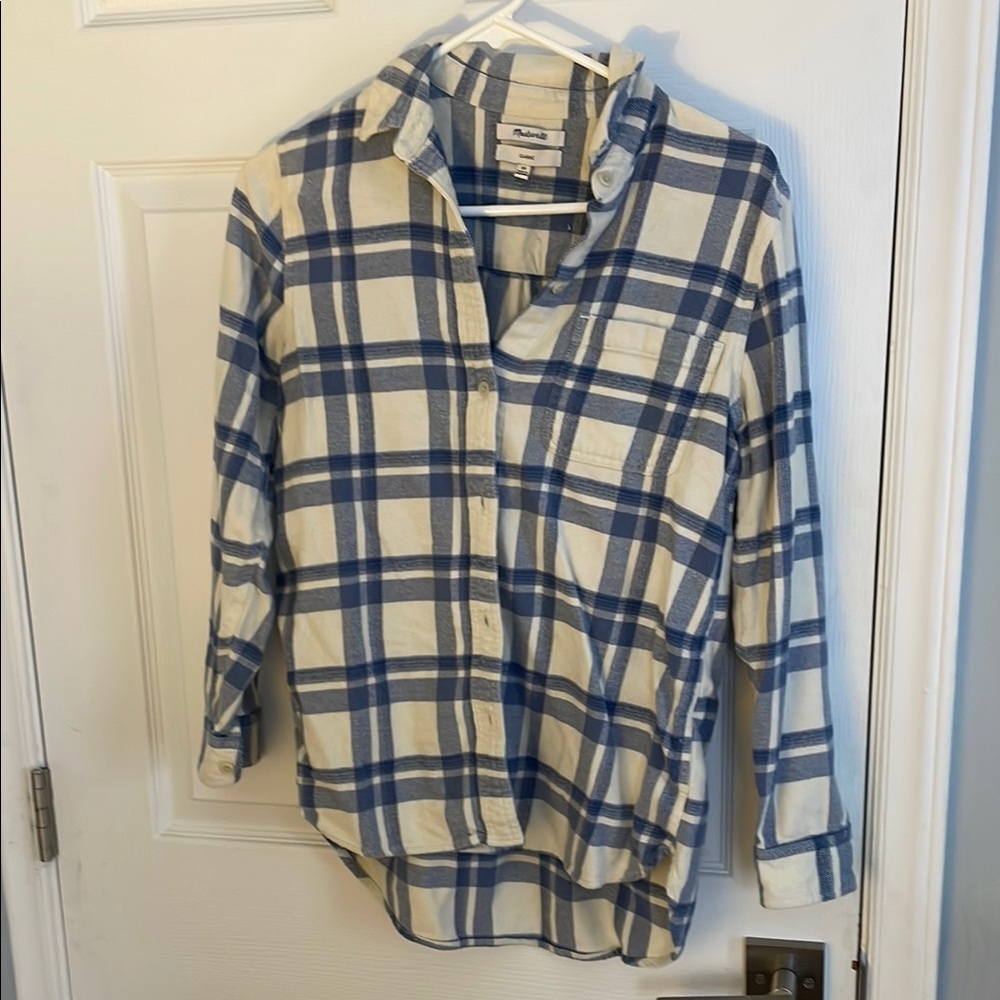 Madewell Blue and Cream Plaid Button Down Shirt